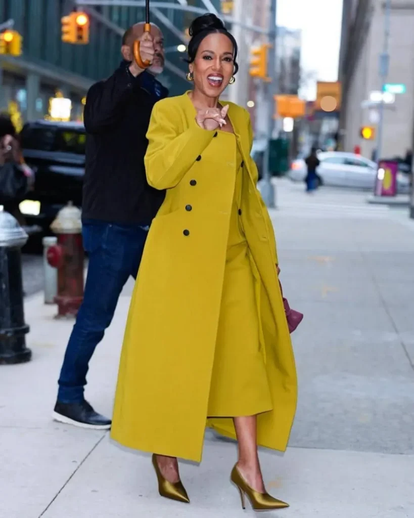 Kerry Washington's milky white nails, rich girl almond shape manicure, celebrity style.